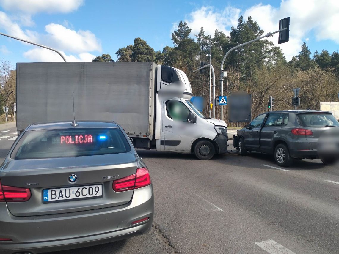 Wypadek na skrzyżowaniu 