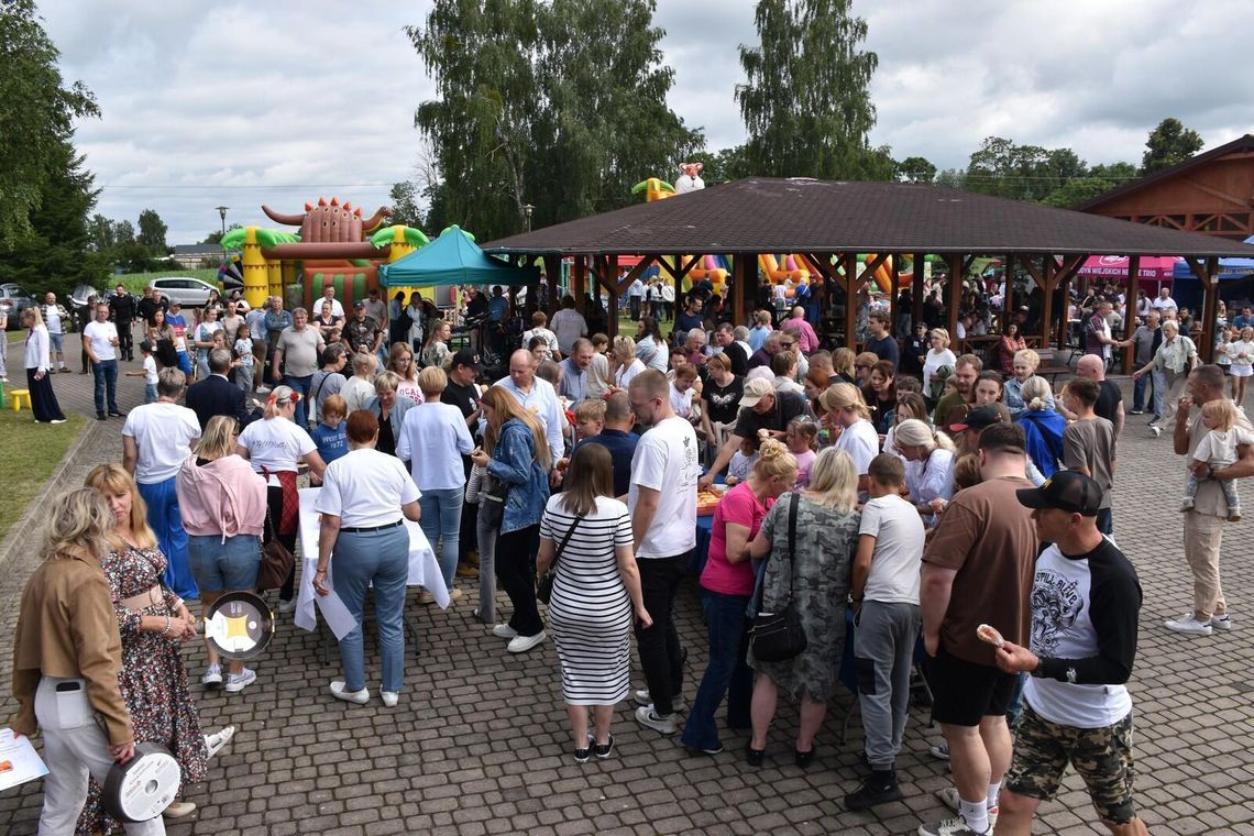 Żarnowski pempuch znów królował. XVIII Festyn Gminny pełen smaków i muzyki Żarnowski pempuch znów królował. XVIII Festyn Gminny pełen smaków i muzyki