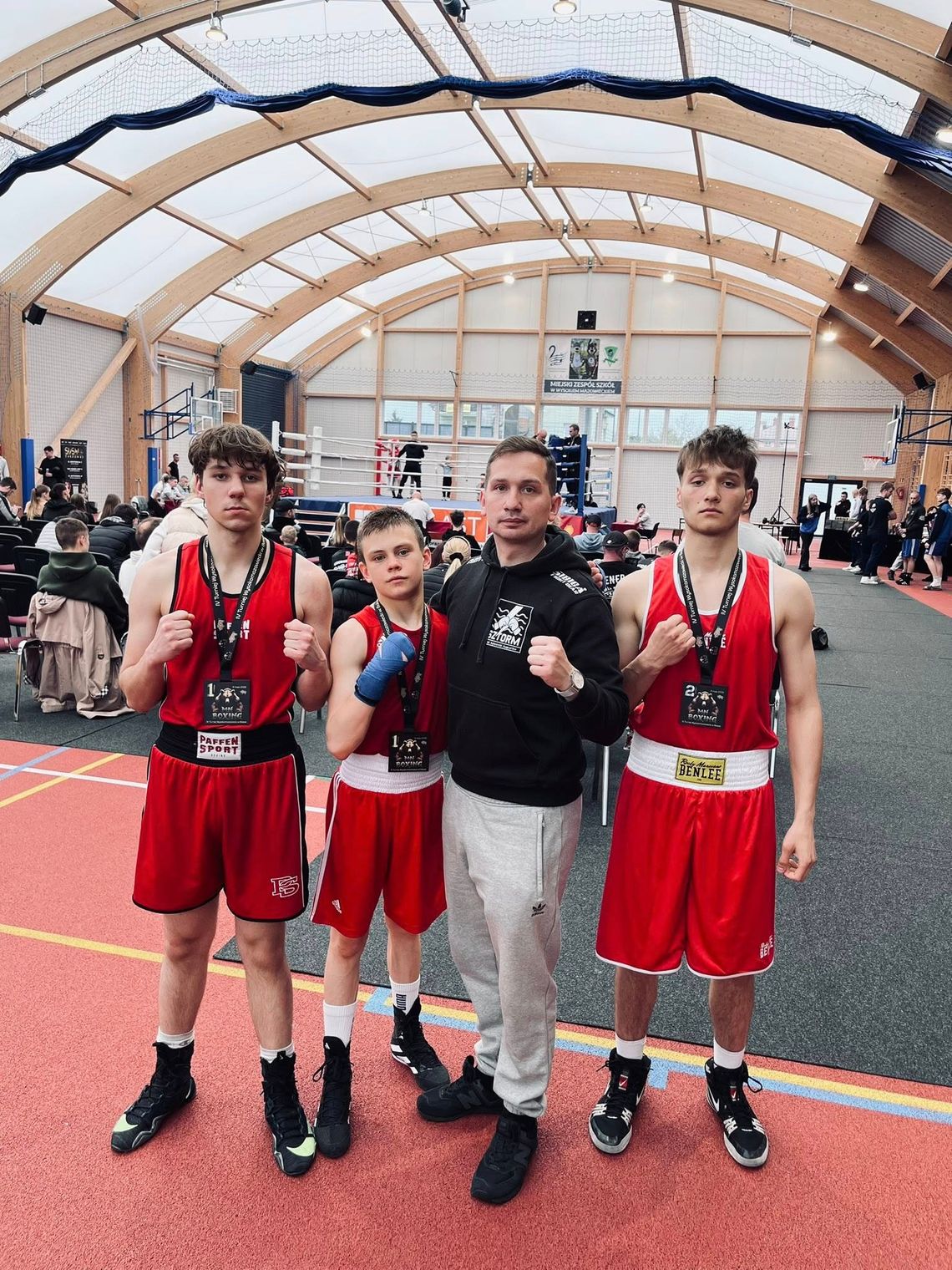 Zawodnicy Sztormu wrócili z medalami. Świetne walki augustowskich pięściarzy Zawodnicy Sztormu wrócili z medalami. Świetne walki augustowskich pięściarzy