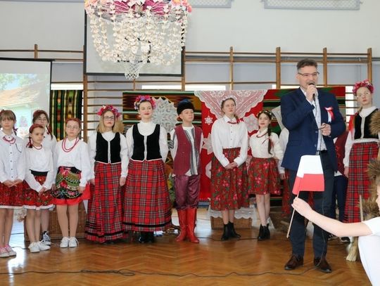 Uroczystość w Szkole Podstawowej nr 2 w Augustowie 29 kwietnia 2022