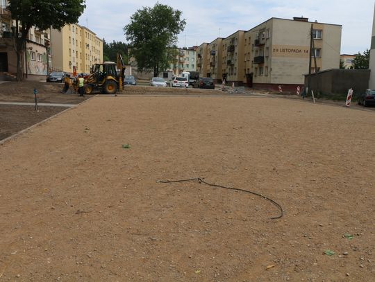 W tym miejscu miał być plac zabaw. Prawdopodobnie powstanie tu boisko.