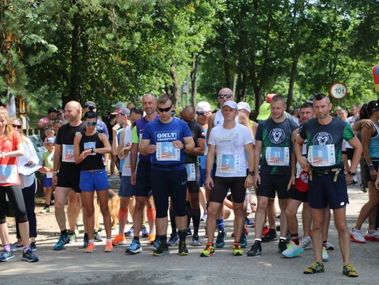 Start biegu o dystansie ponad 21 km.