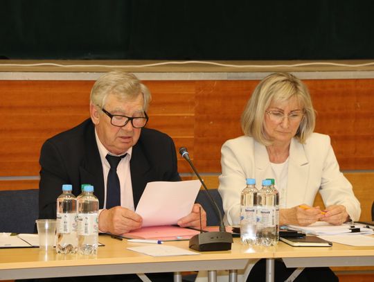 Fotoreportaż z I sesji Rady Powiatu Augustowskiego nowej kadencji